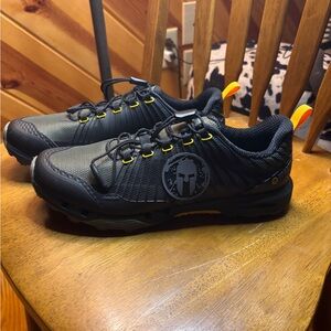NEVER USED!! Woman’s spartan tennis shoes  (spartan rd pro 2 limited)